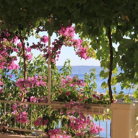 Apartments By The Sea Podgora, Makarska - 6596 외부 사진