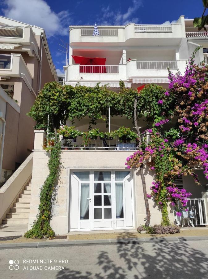 Apartments By The Sea Podgora, Makarska - 6596 외부 사진